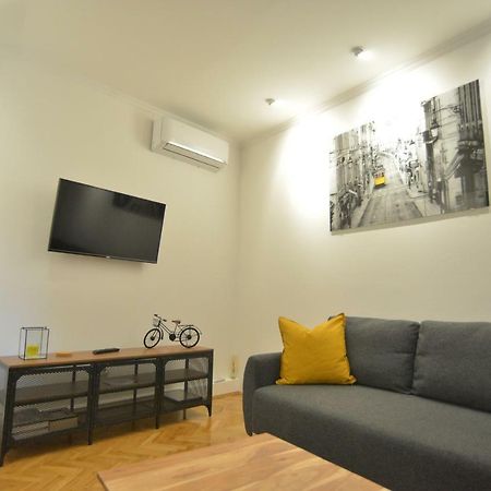 Apartman Lena Ðakovo Eksteriør bilde